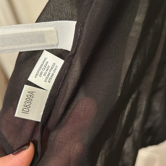 NWT Ann Taylor Sheer Long Sleeved Blouse with Ruffle Detail, size L - Picture 5 of 7